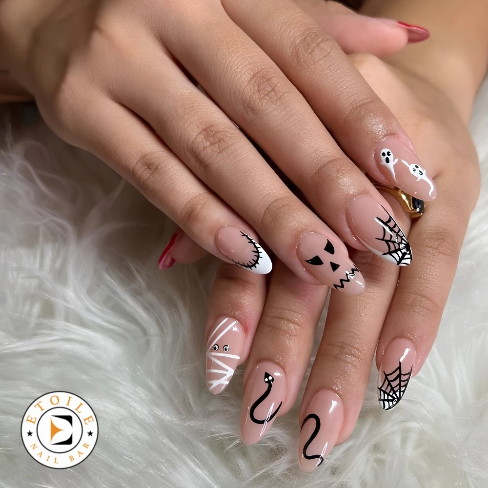 Nail salon 60614 - Nail salon near me - Nail salon Chicago - Etoile Nail Bar